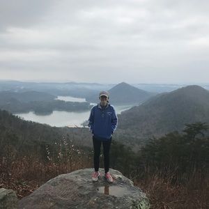 Meet your Posher, Ally